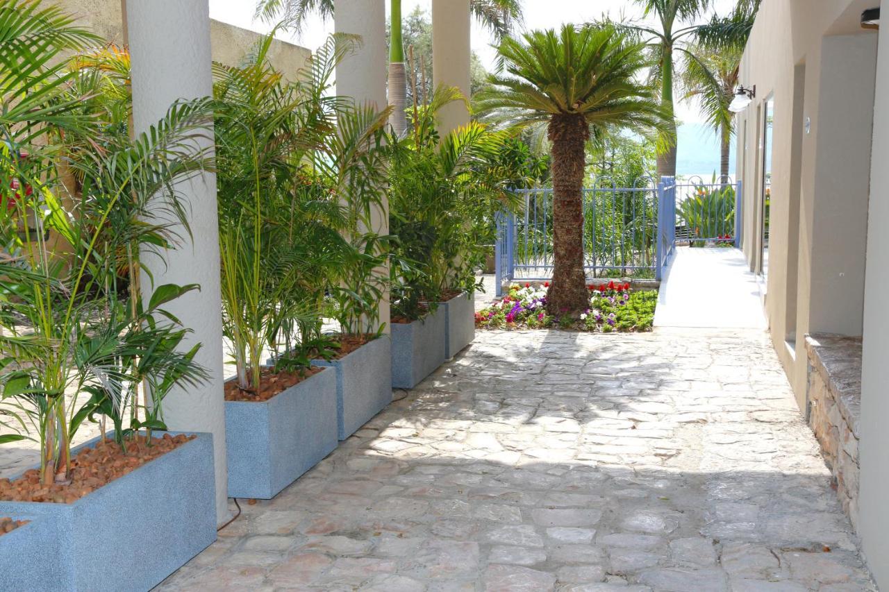 Ohalo Manor Hotel Kinneret Exterior foto